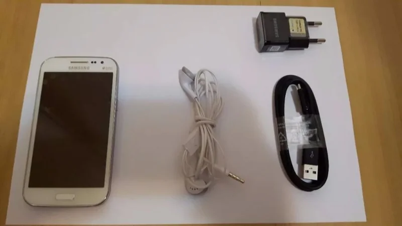 Celular Galaxy Win Duos Totalmente sem Arranhões!