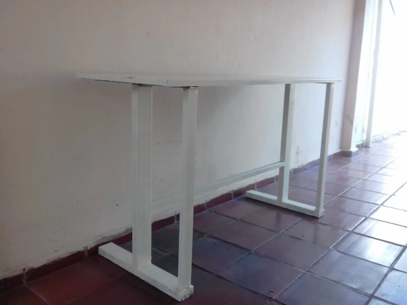 Mesa para Varias Utilidades