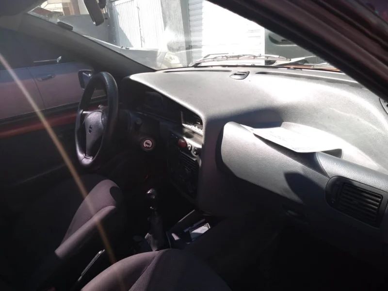 Fiat Palio 1.5 MPI 8v 4 Portas