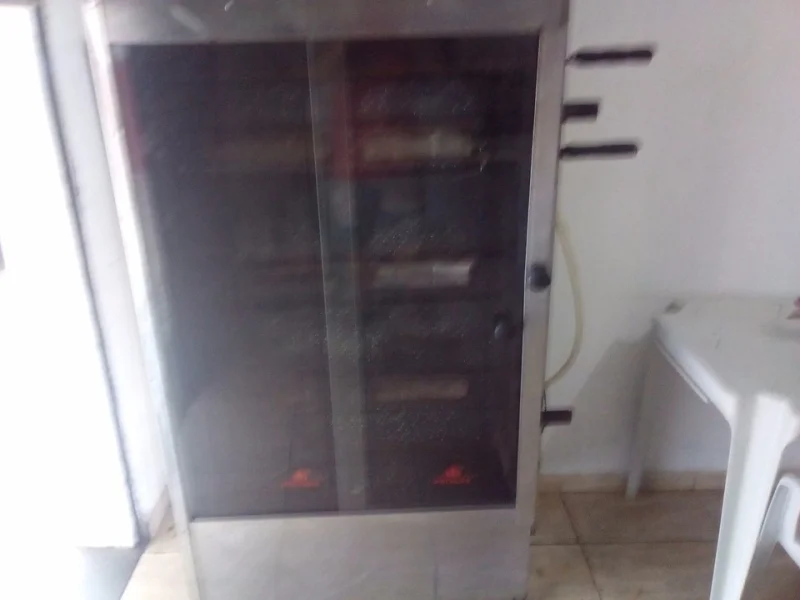 Frangueira 30 Frangos + 2 Freezers