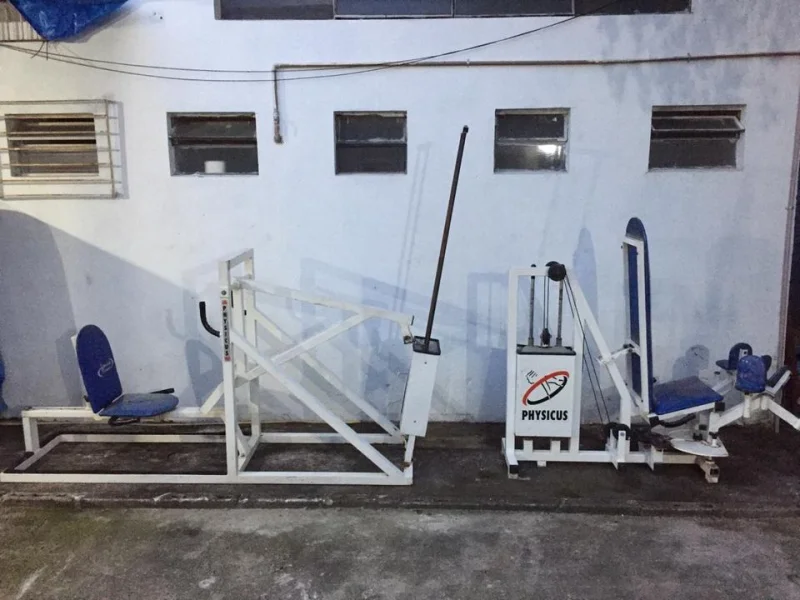 Kit Aparelhos de Musculação