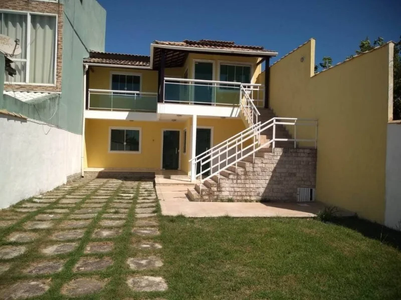 2 Casas em Rio das Ostras, 2 Qtos Cada uma