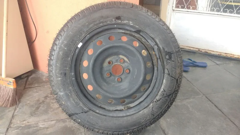 Pneu Novo Aro 15 Remold