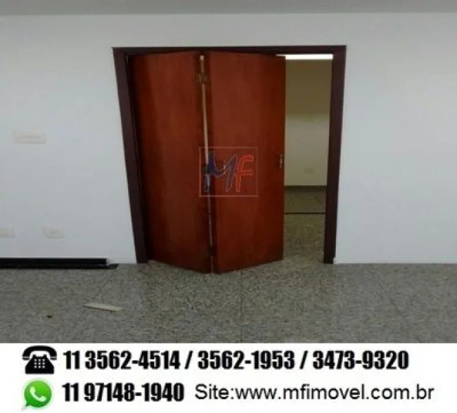 Sala Comercial de 37 m2 para Locação ao Lado do Metrô São Bento