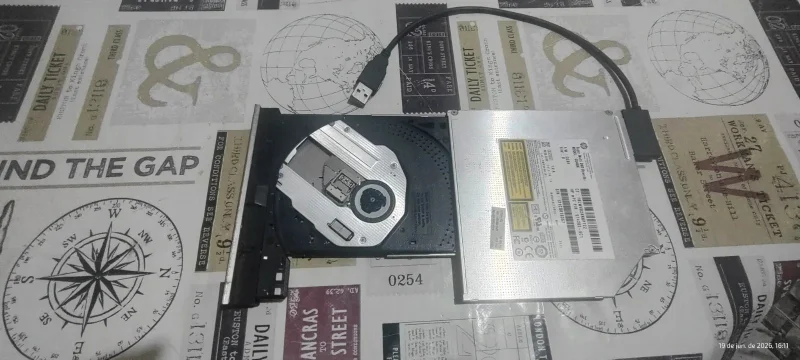 Driver de DVD Externo HP(Modelo de Notebook) com cabo para porta USB