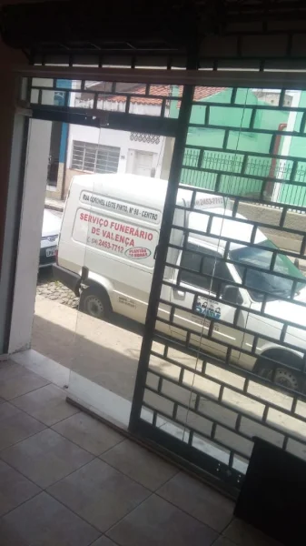 Magnifico Lojão em Frente ao Hospital Geral