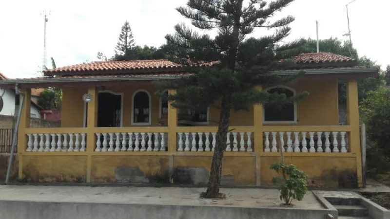 Chácara com Piscina