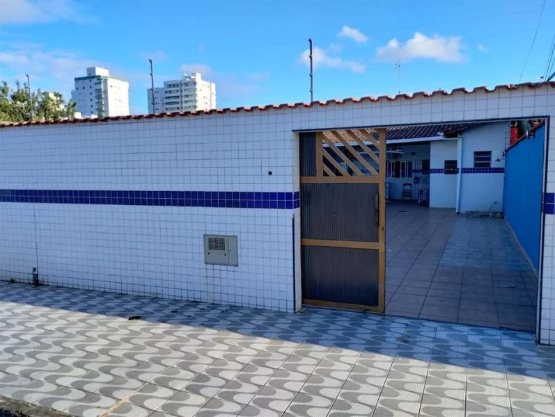 Casa com 89 m2 - Maracanã - Praia Grande SP