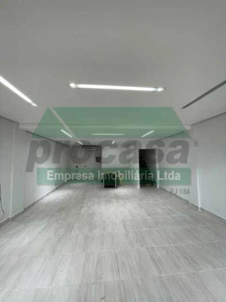Loja Comercial no Vieiralves com 112,60m2 no Blindex Apenas 5.000,00