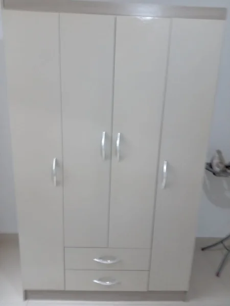 Vendo Guarda-roupas