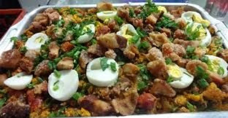 Feijão Tropeiro Vinagrete Arroz Salpicão Frango/carne Seca