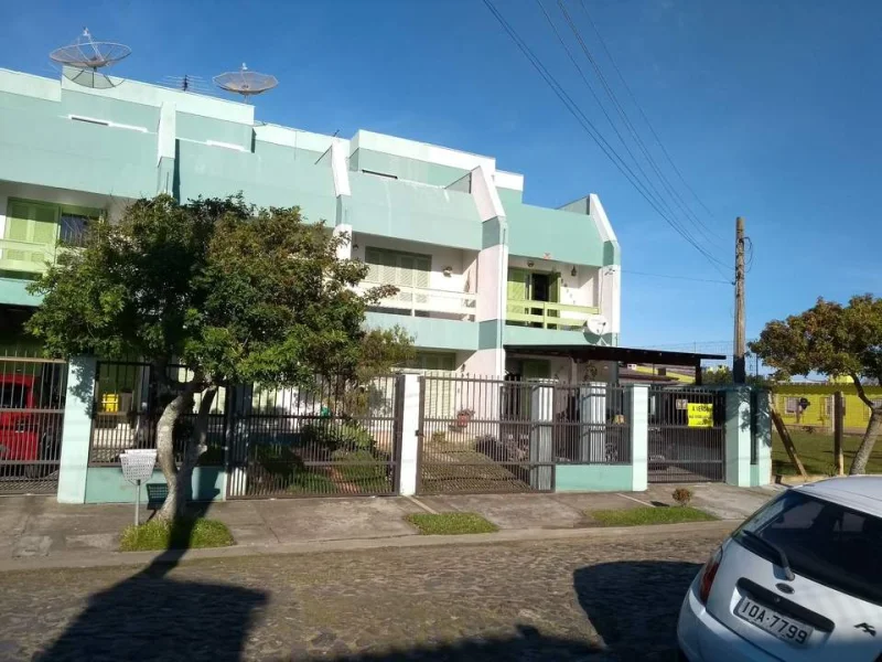 Triplex 3 Dormitórios Próximo ao Mar de Tramandaí