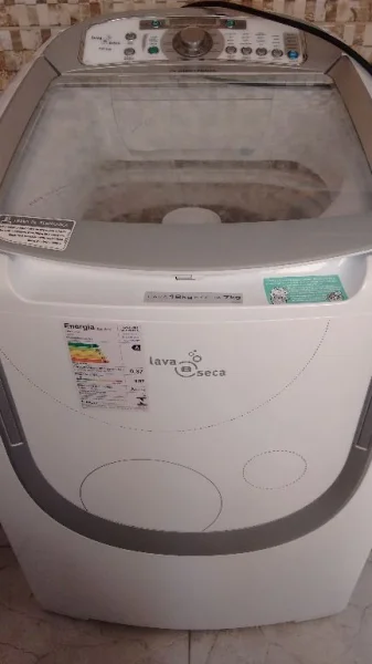 Lavadora e Secadora de Roupas Electrolux Lst 12