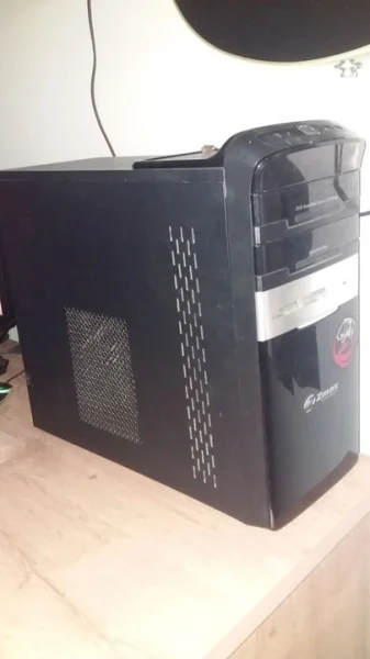 Pc Processador Intel I5 - 12gb - Placa de Vídeo com Defeito - Hd 1tb