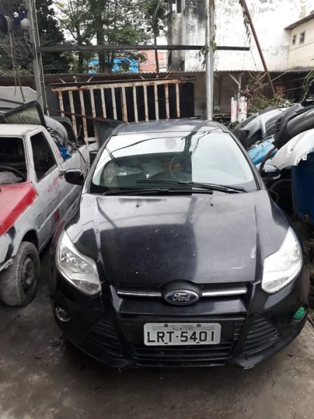 Vendo Carro Ford Focus 2.0, 2014, Automático