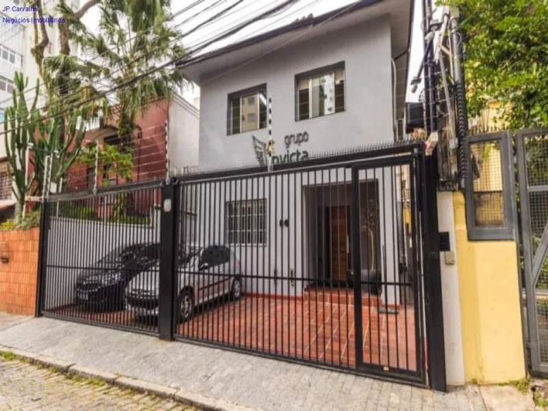 Excelente Sobrado para Venda na Vila Mariana com 4 Dormitóri