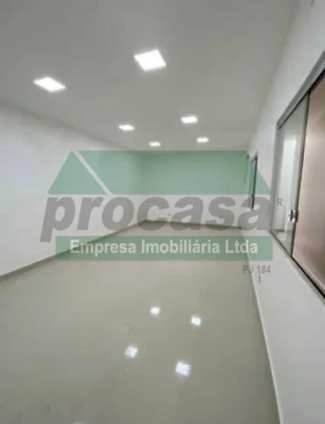 Aluga-se Linda e Ampla Sala Comercial Semi Mobiliada no Vieiralves