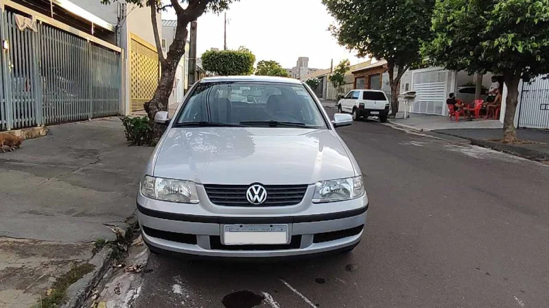 Gol 1.0 Completo 2004 Gas, 4p, 8v