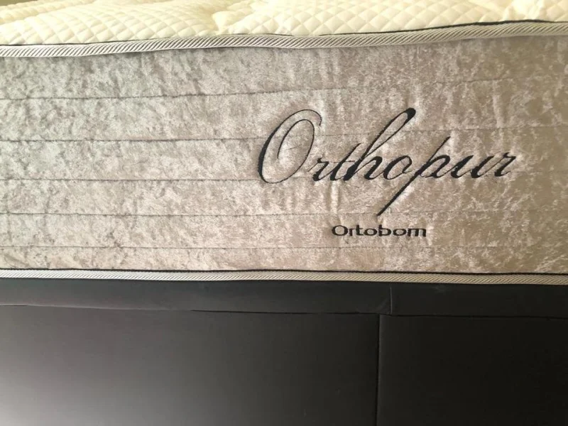 Colchão King Orthopur Ortobom e Box Bau King