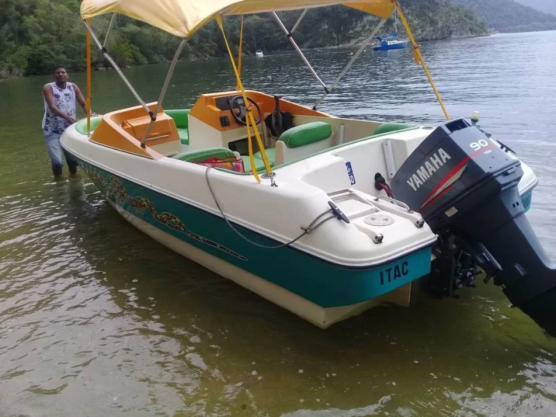 Vendo Lancha Muito Linda