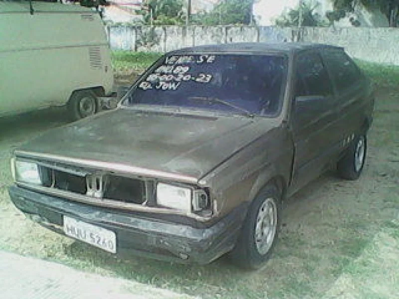 VW Gol 88 1,6 Alcol com Ferrugem