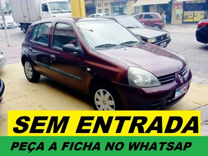 Renault Clio Hatch Financio sem Score