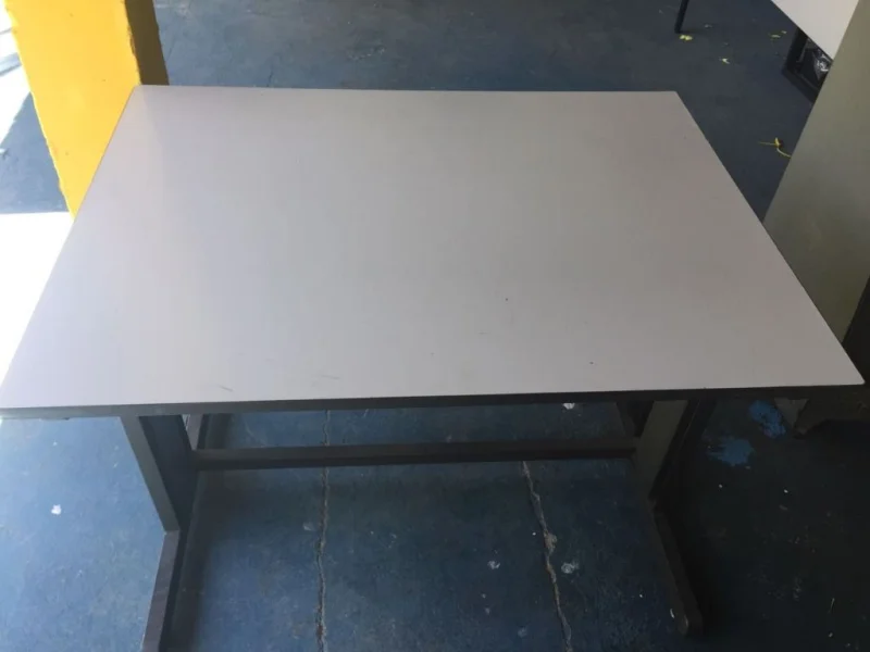 Mesa Média