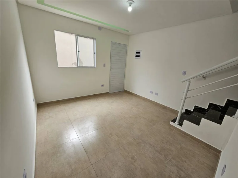 Casa com 58 m2 - Ribeirópolis - Praia Grande SP