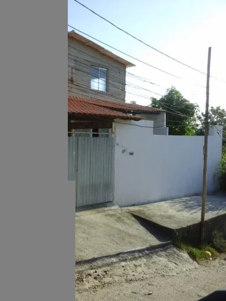 Vendo Casa de 4 Quartos em Inoâ