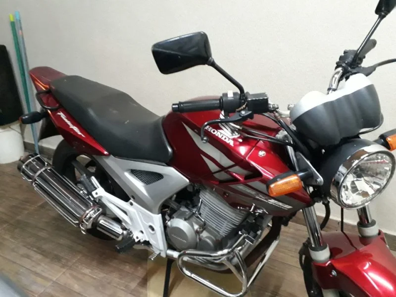 Honda CBX 250 Twister 2007