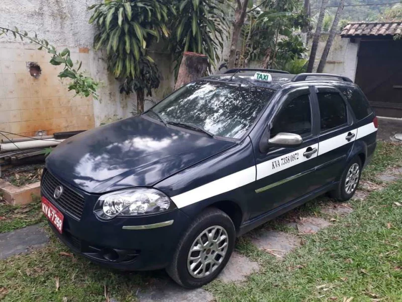 Vendo Taxe de Niterói Já com Motorista de Confiança