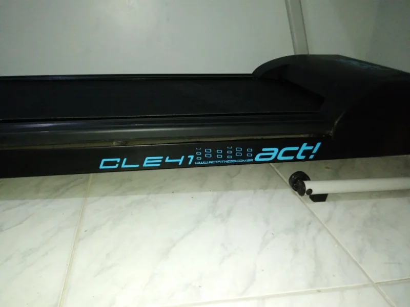 Esteira Elétrica Act Elite Cle41 8 Programas 220v