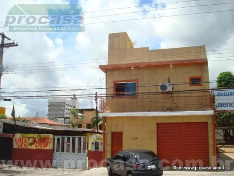 Casa com 7 Dormitórios à Venda, 700 m2 por RS 2.250.000,00 - Chapada - Manaus-am