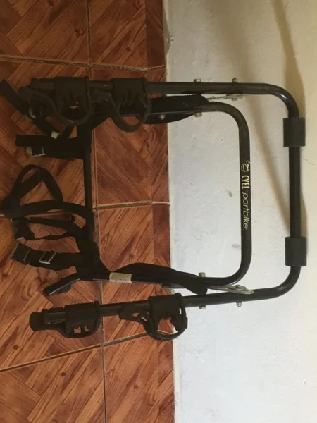 Vendo Suporte Traseiro Cyel Portbike c/ Borracha de Apoio 2 Bikes