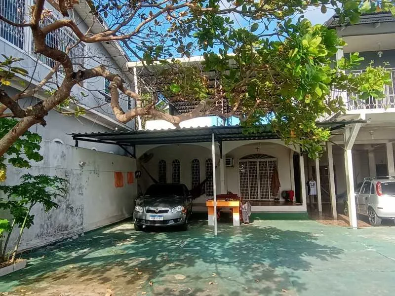 Vende SE Casa na Compensa