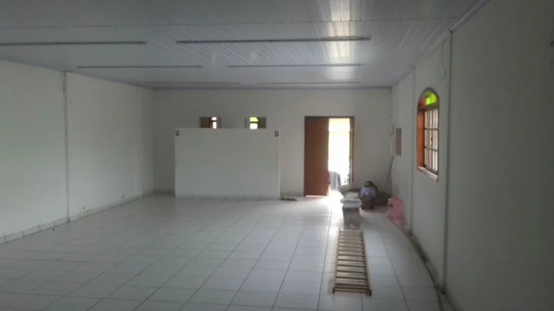 Aluga SE Galpão em ótima Localização