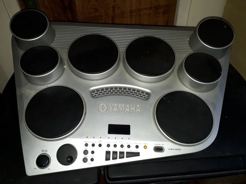 Bateria Yamara