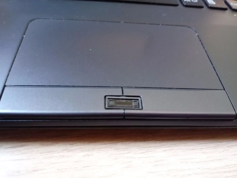 Notebook Vaio I5 8gb com Impressão Digital