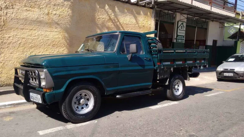 Vende SE F100 Motor Mwm