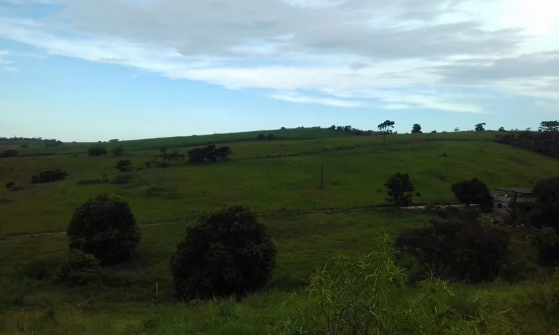 Terreno com 1000m2
