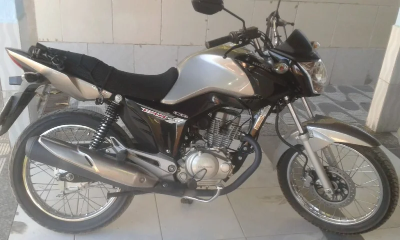 Moto Muito Nova