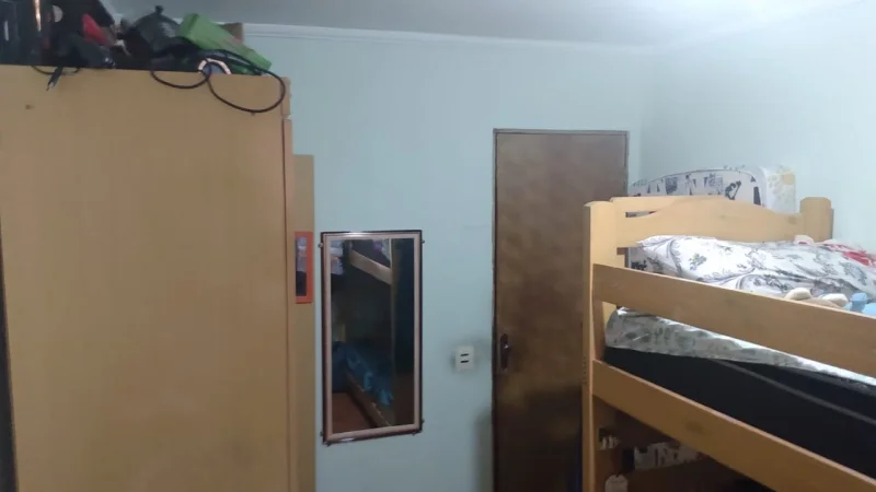 Vendo um Sobrado