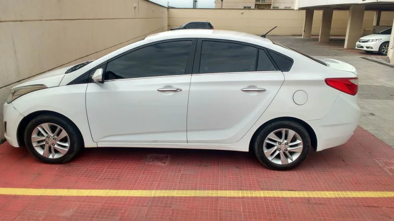 Hyundai Hb20s Premium 1.6 Automático 2015