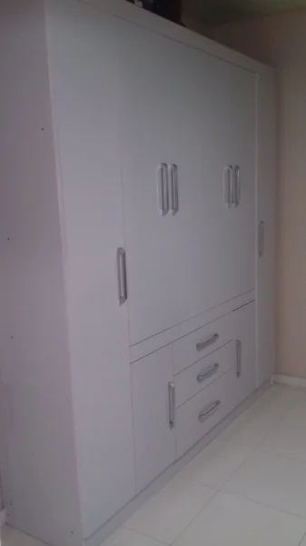 Guarda Roupa