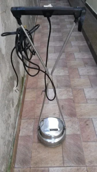 Enceradeira Walita 110 V, Usada , Funcionando
