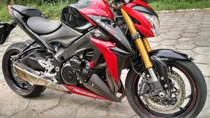 GSX S 1000