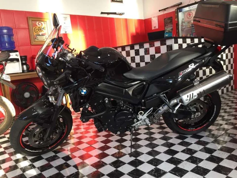 BMW F 800 R 2013