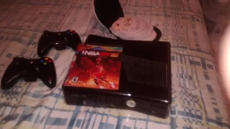XBOX 360 250gb Destravado 2 Controles+ Vários Jogos