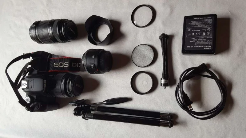 Cannon T4i Cartão de 16g + 3 Lentes + 3 Filtros + 2 Tripe + Bolsa