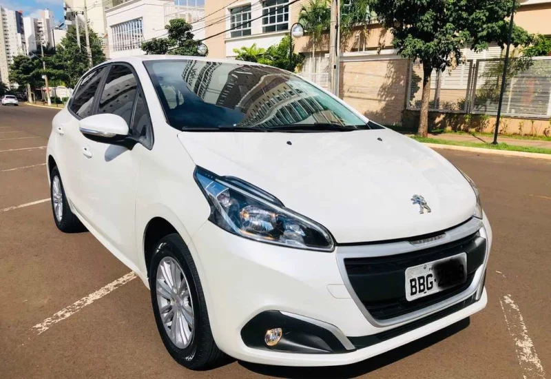 Peugeot 208 Active Pack 1.2 12v (flex) 2017